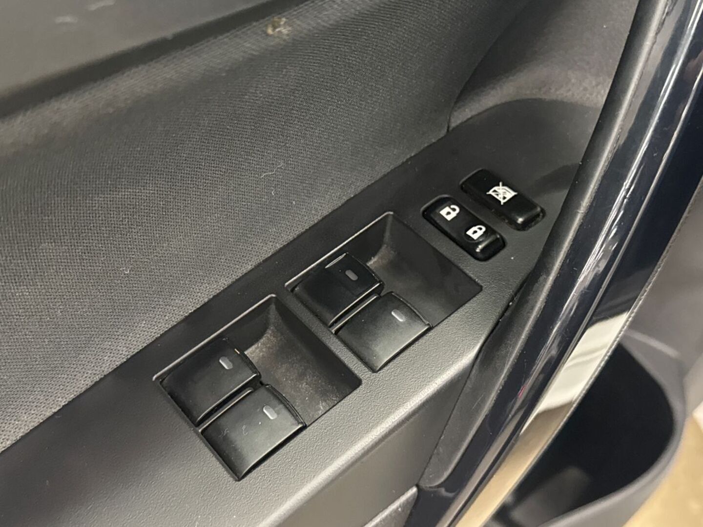TOYOTA Auris 2017