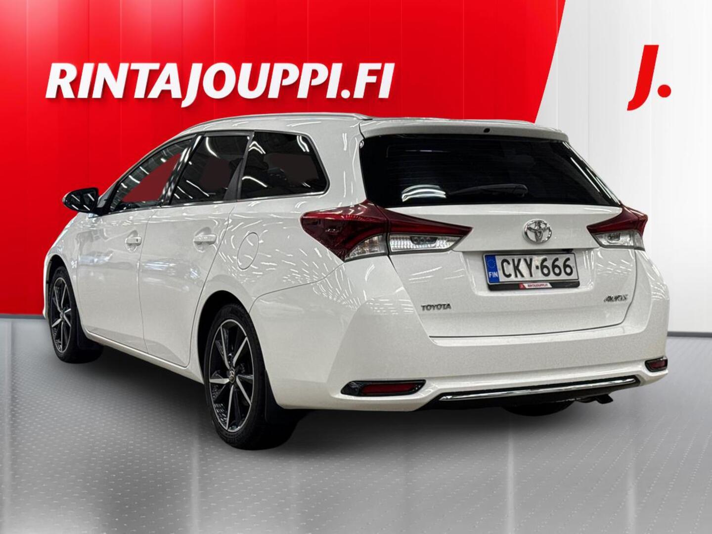 TOYOTA Auris 2017
