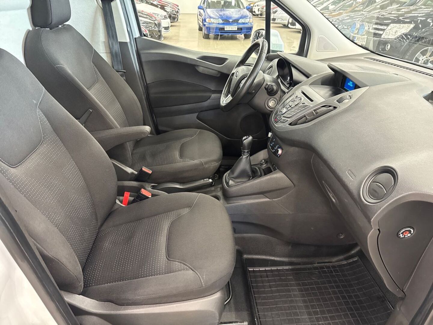 FORD Transit Courier 2018