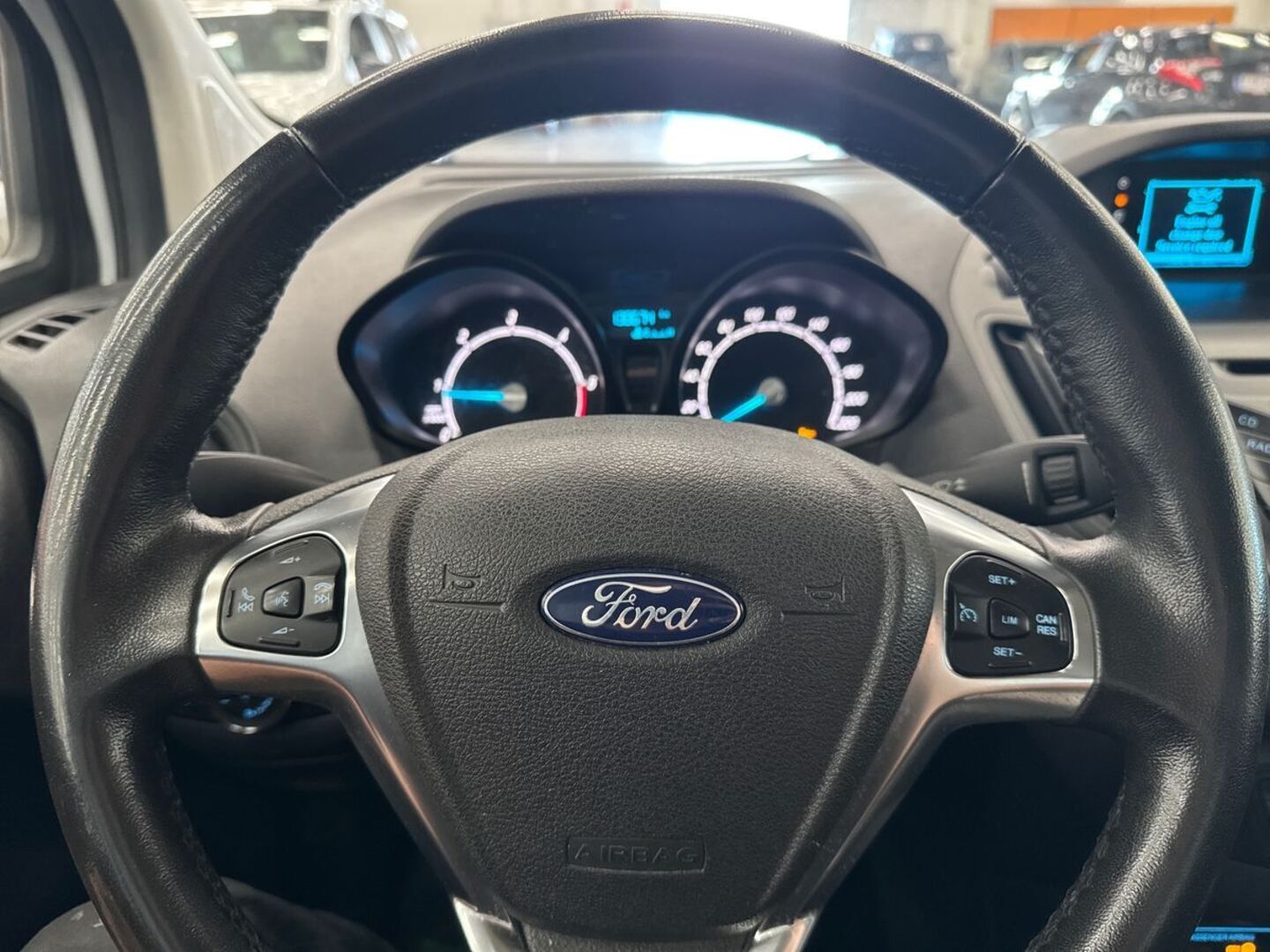 FORD Transit Courier 2018