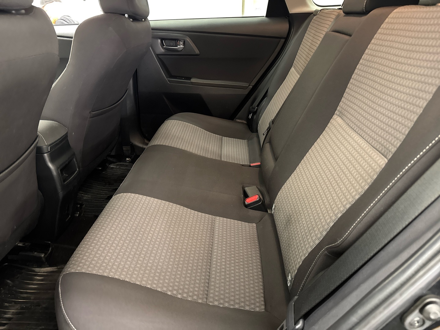 TOYOTA Auris 2018