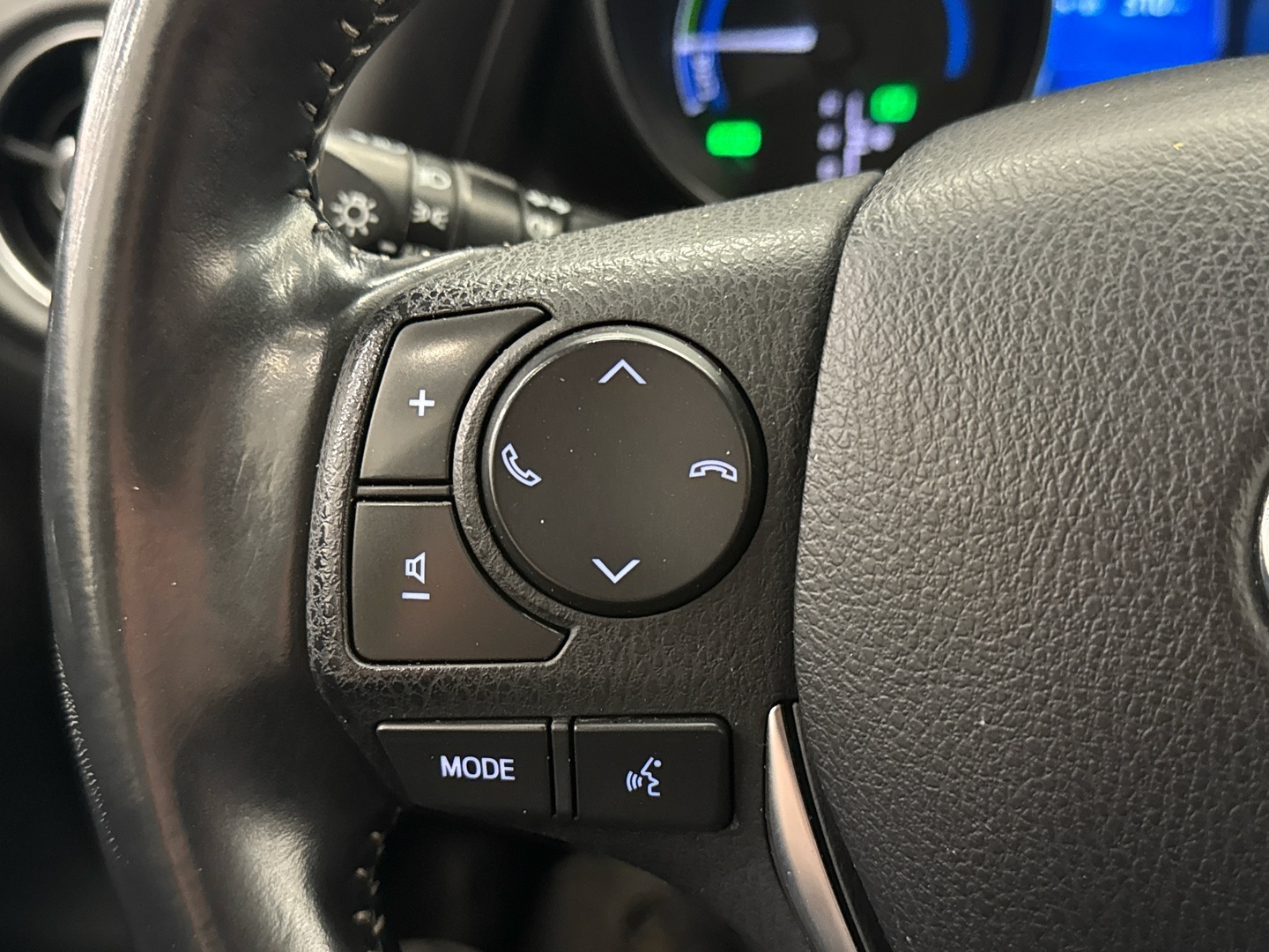 TOYOTA Auris 2018