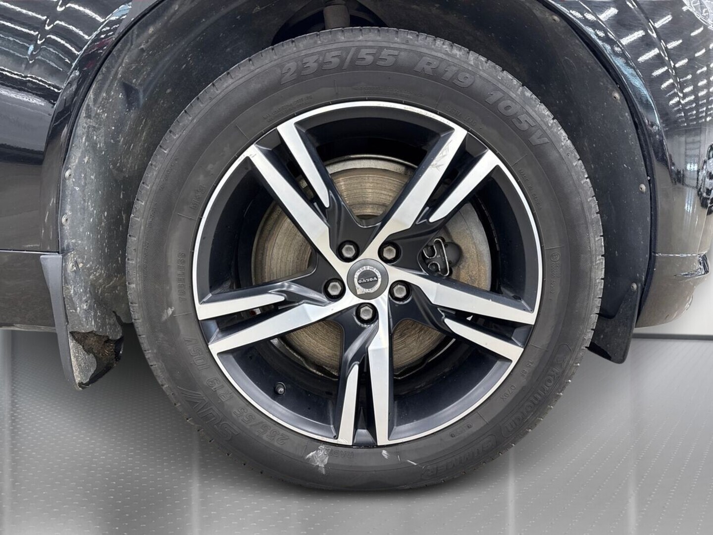 VOLVO XC60 2018