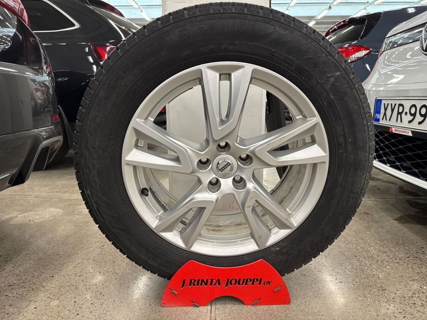 VOLVO XC60 2018