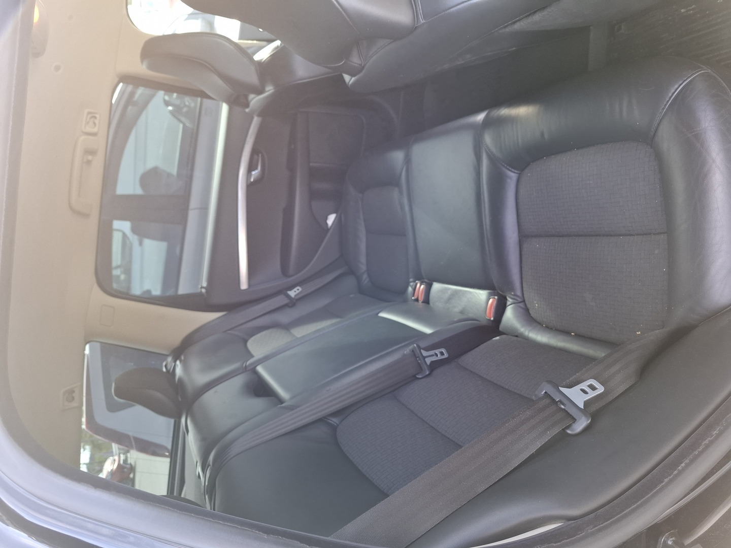 VOLVO V70 2009