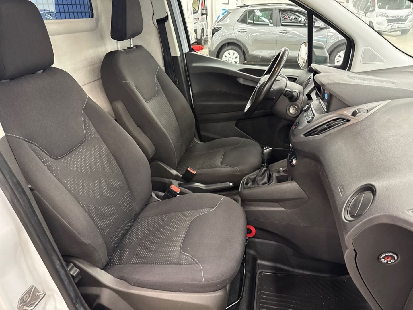 FORD Transit Courier 2019