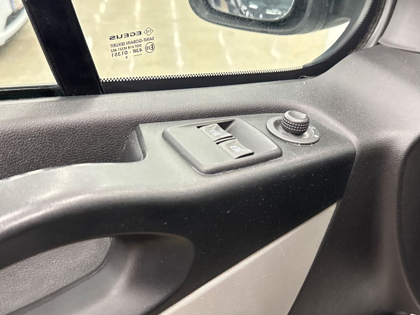 RENAULT Trafic 2019