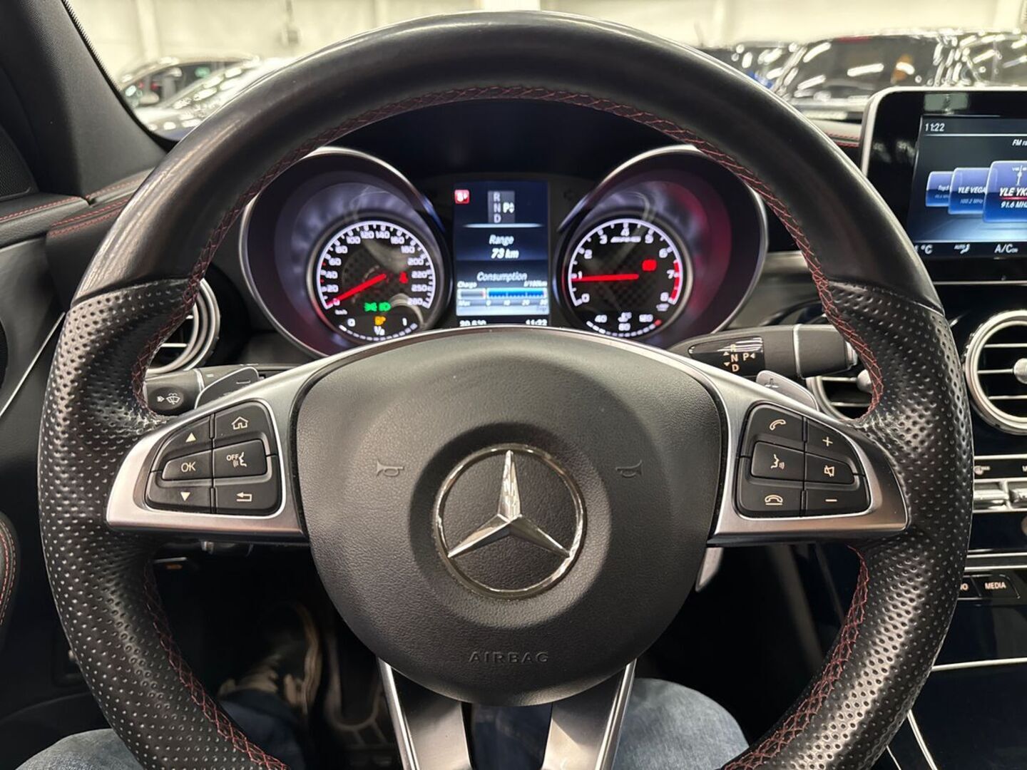 MERCEDES-BENZ C 2016