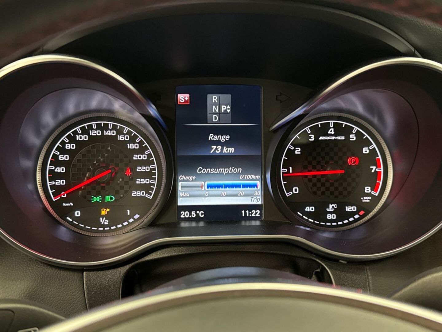 MERCEDES-BENZ C 2016
