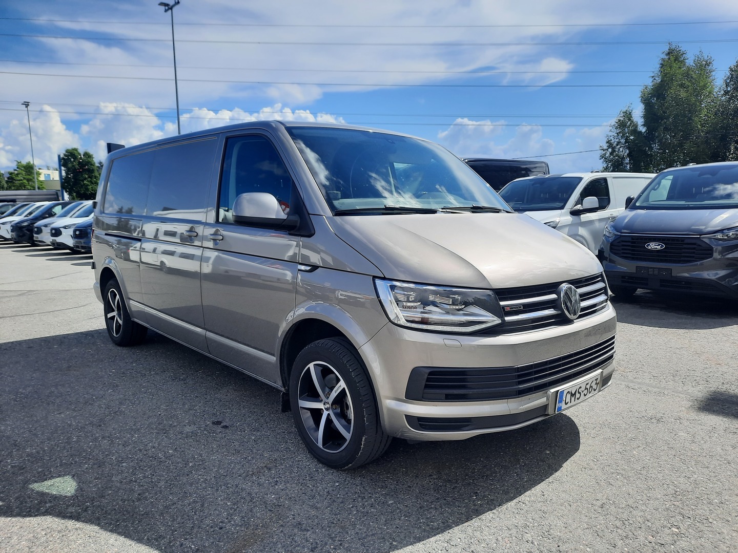 VOLKSWAGEN Transporter 2019