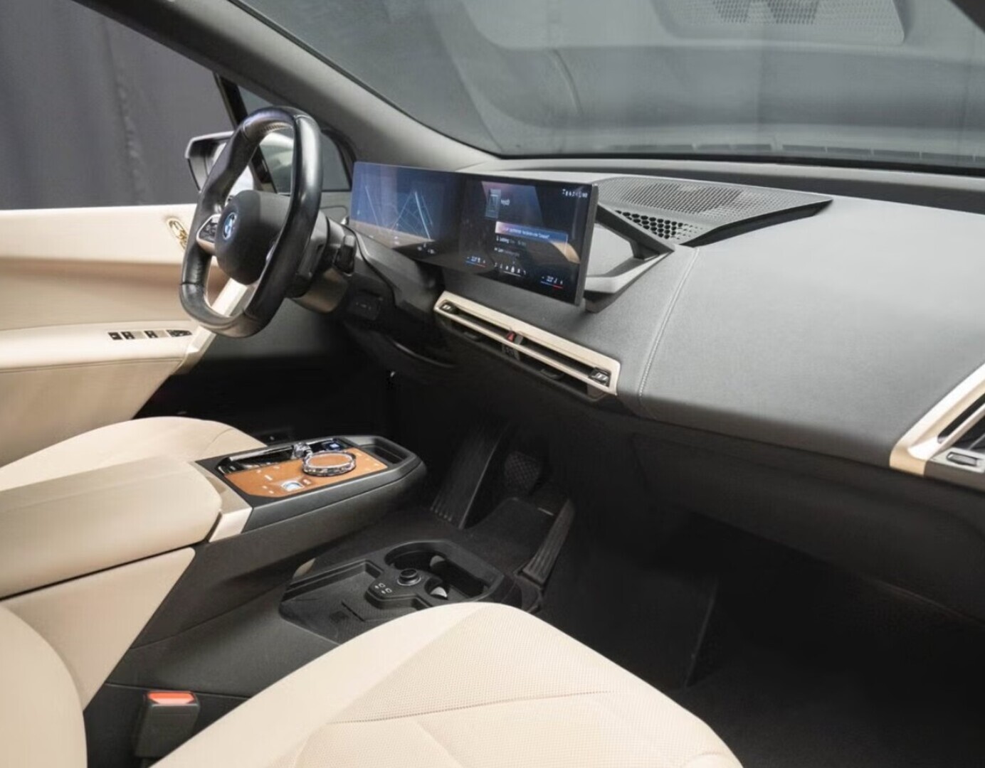 BMW iX 2023