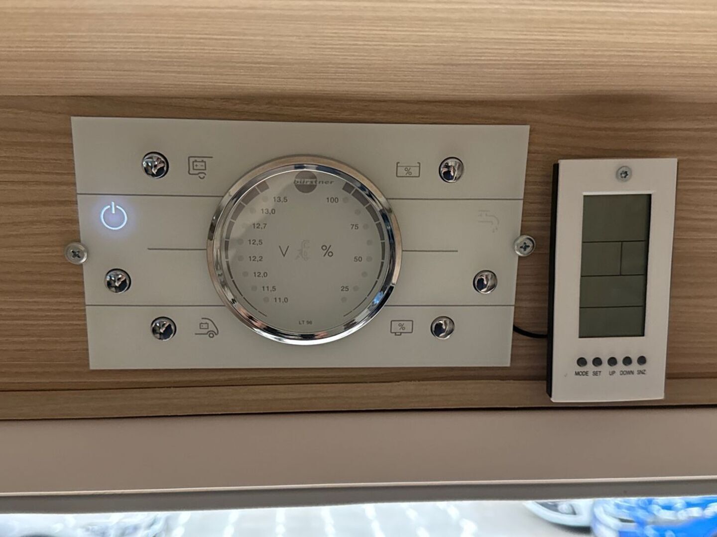 BÜRSTNER Nexxo time T690G 2019