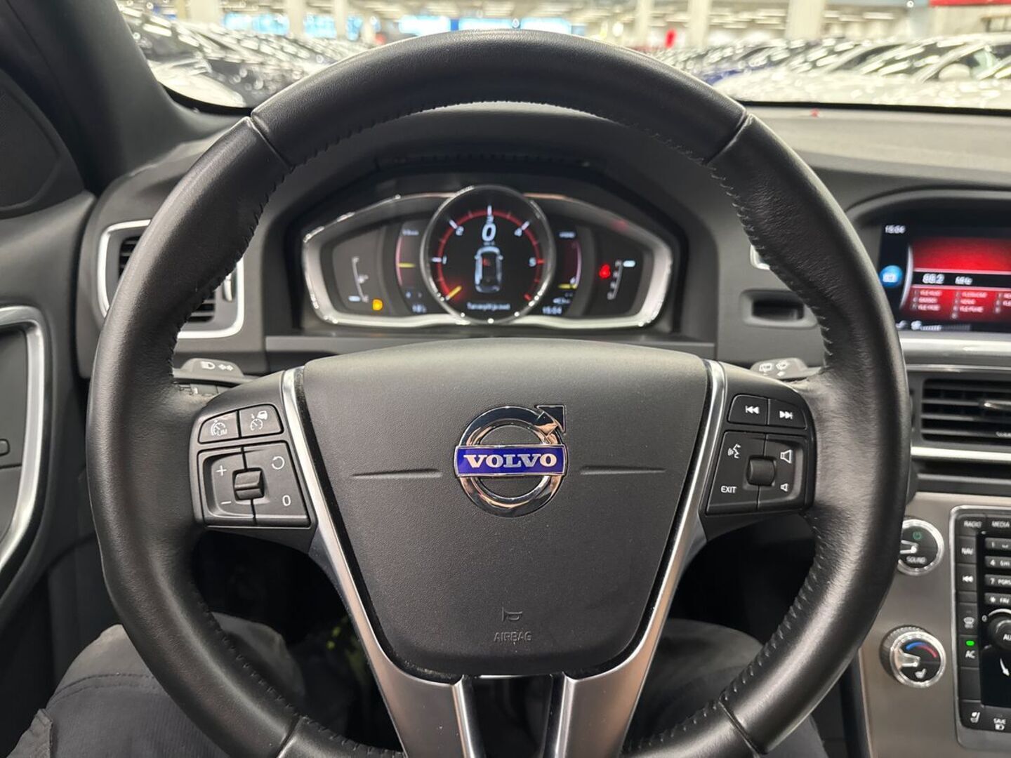 VOLVO V60 2018