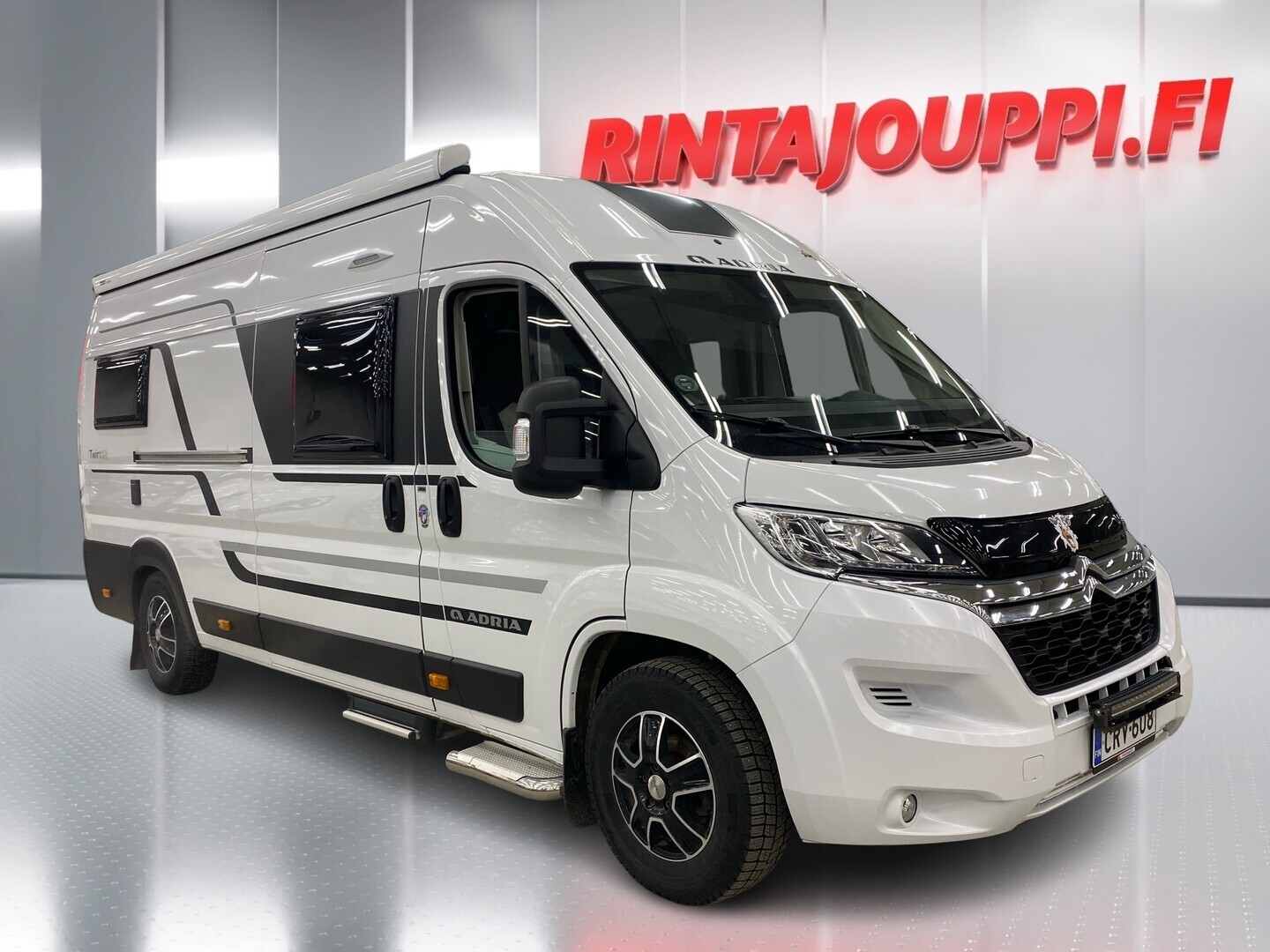 ADRIA TWIN AXESS 640 SL 2024