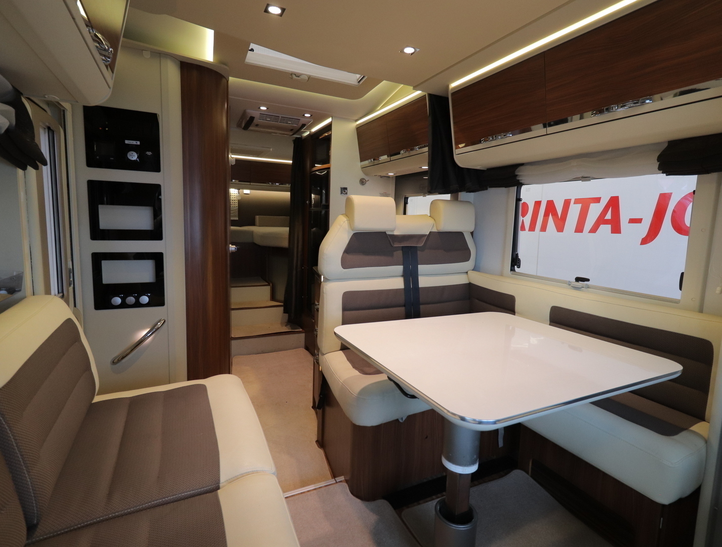 ADRIA Matrix Supreme M 687 SL 2016