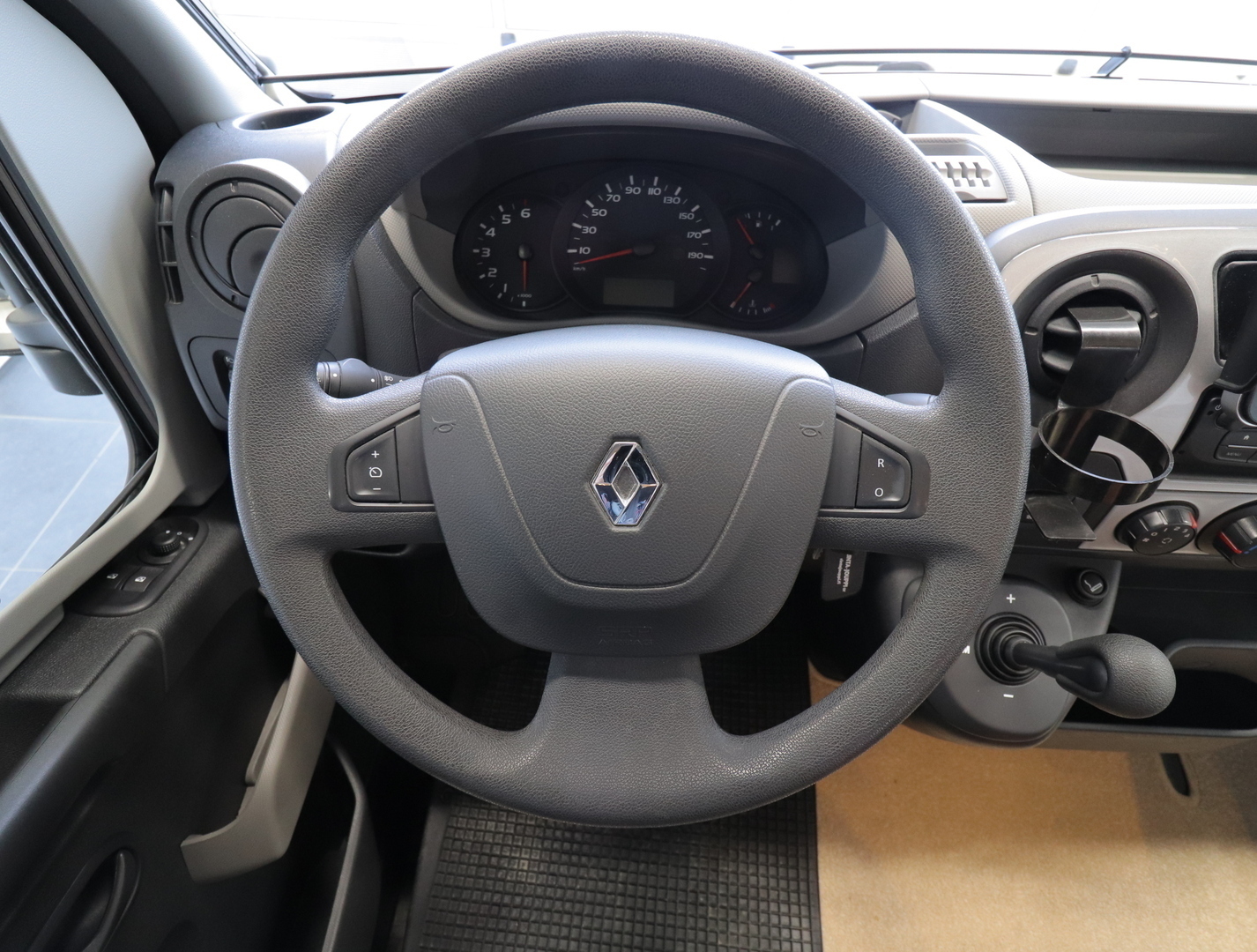 ADRIA Matrix Supreme M 687 SL 2016