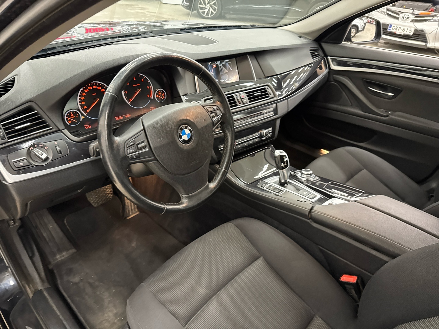BMW 520 2015