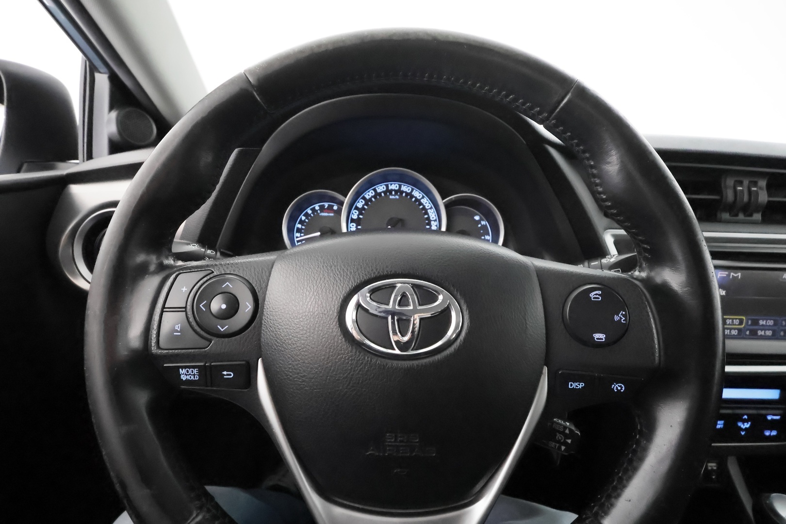 TOYOTA Auris 2013