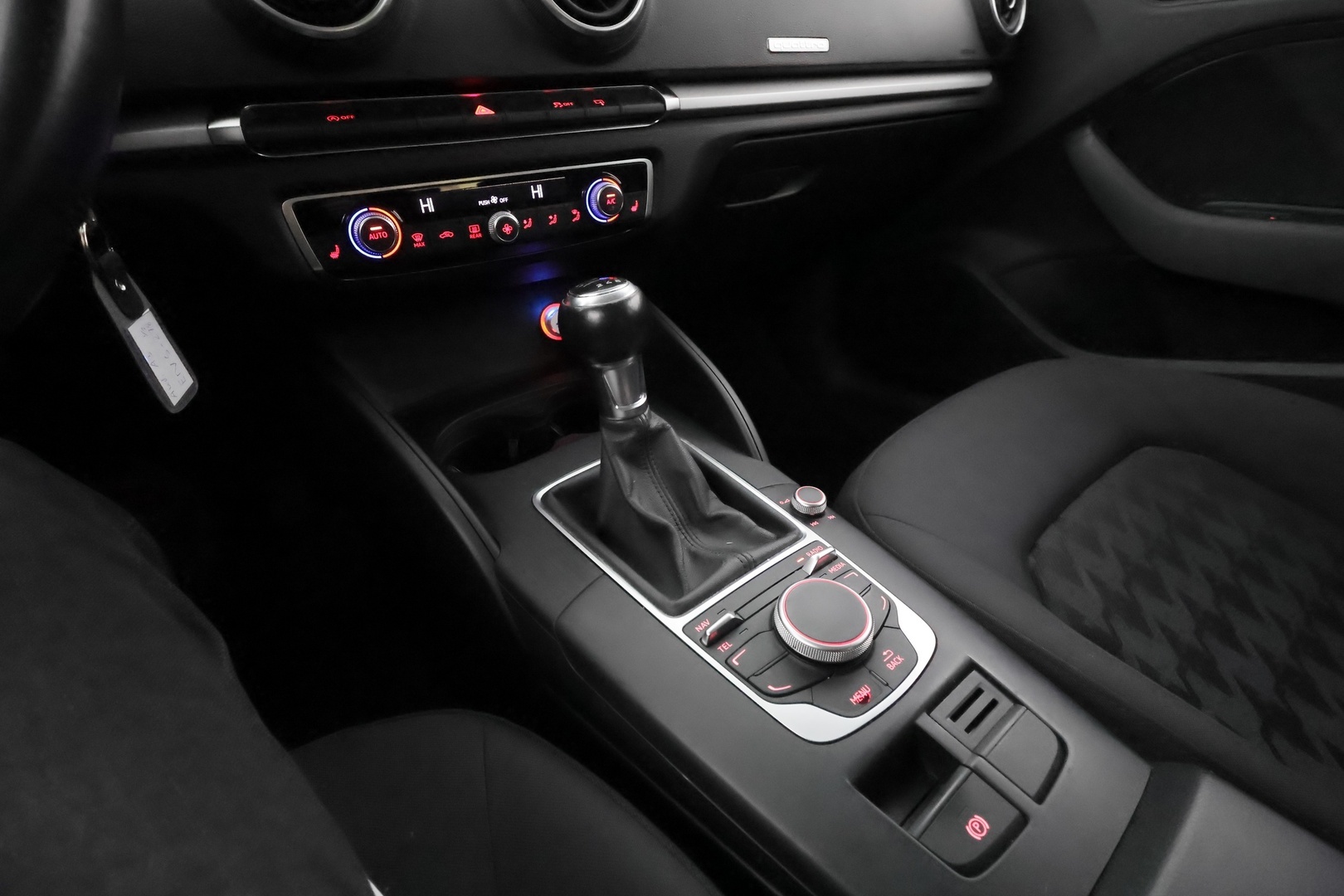 AUDI A3 2015
