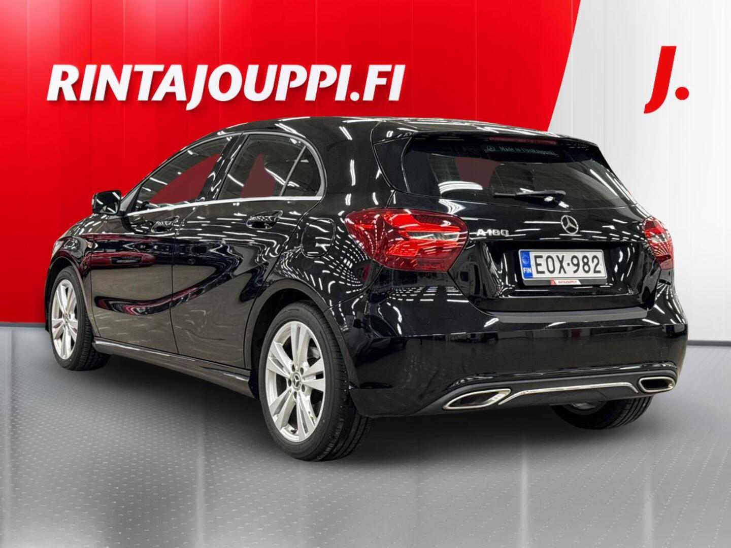 MERCEDES-BENZ A 2017