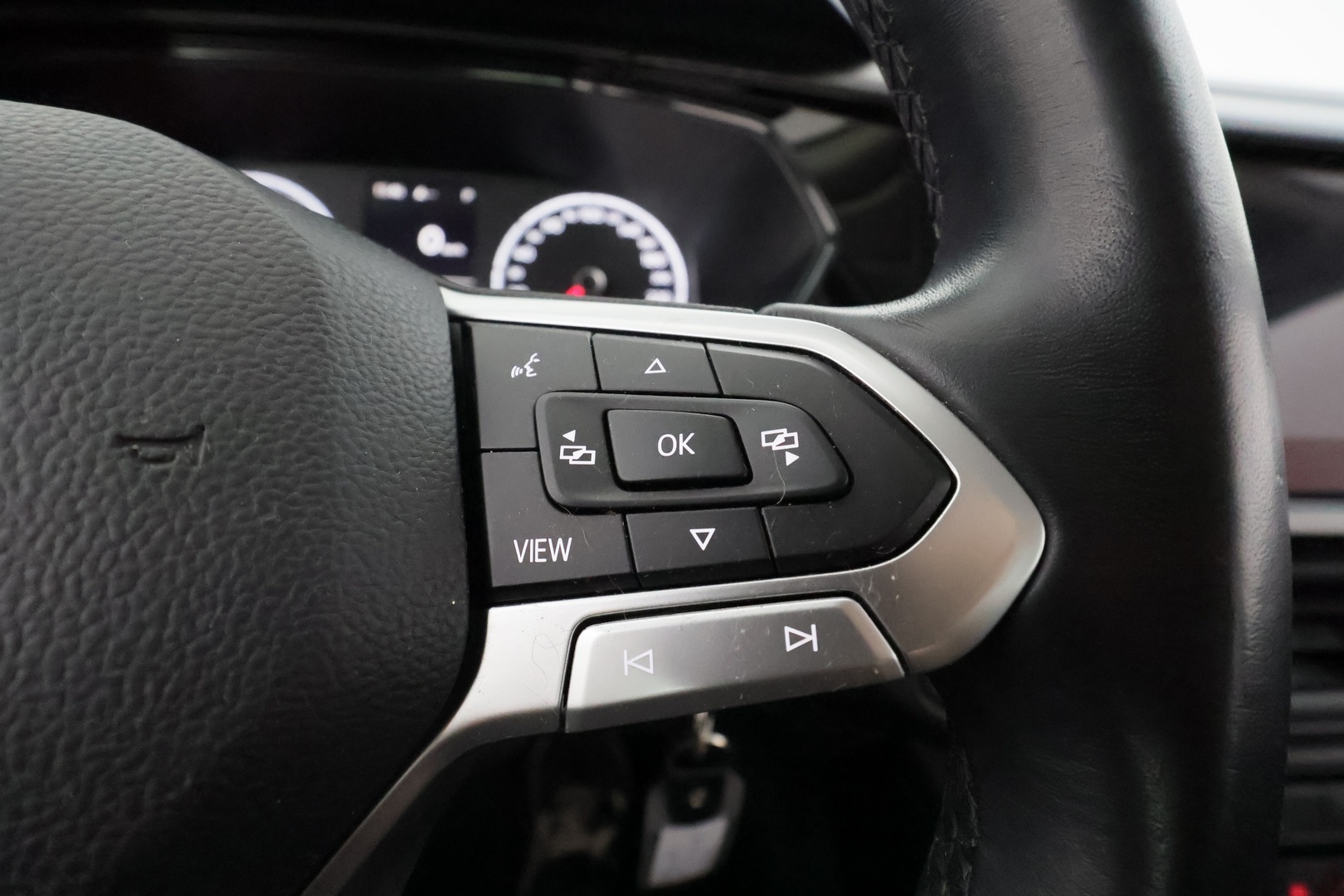 VOLKSWAGEN T-Cross 2019