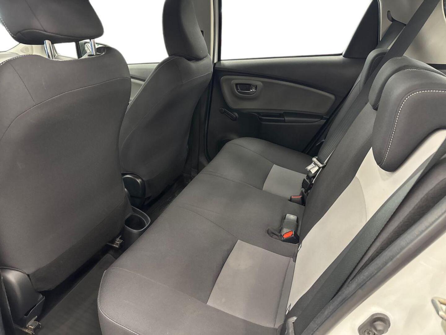 TOYOTA Yaris 2020