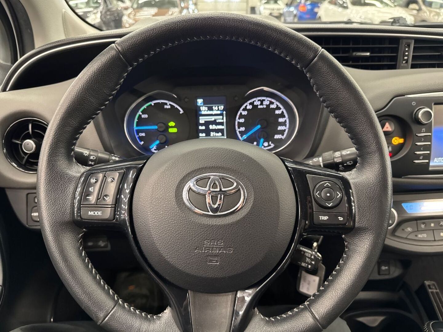 TOYOTA Yaris 2020