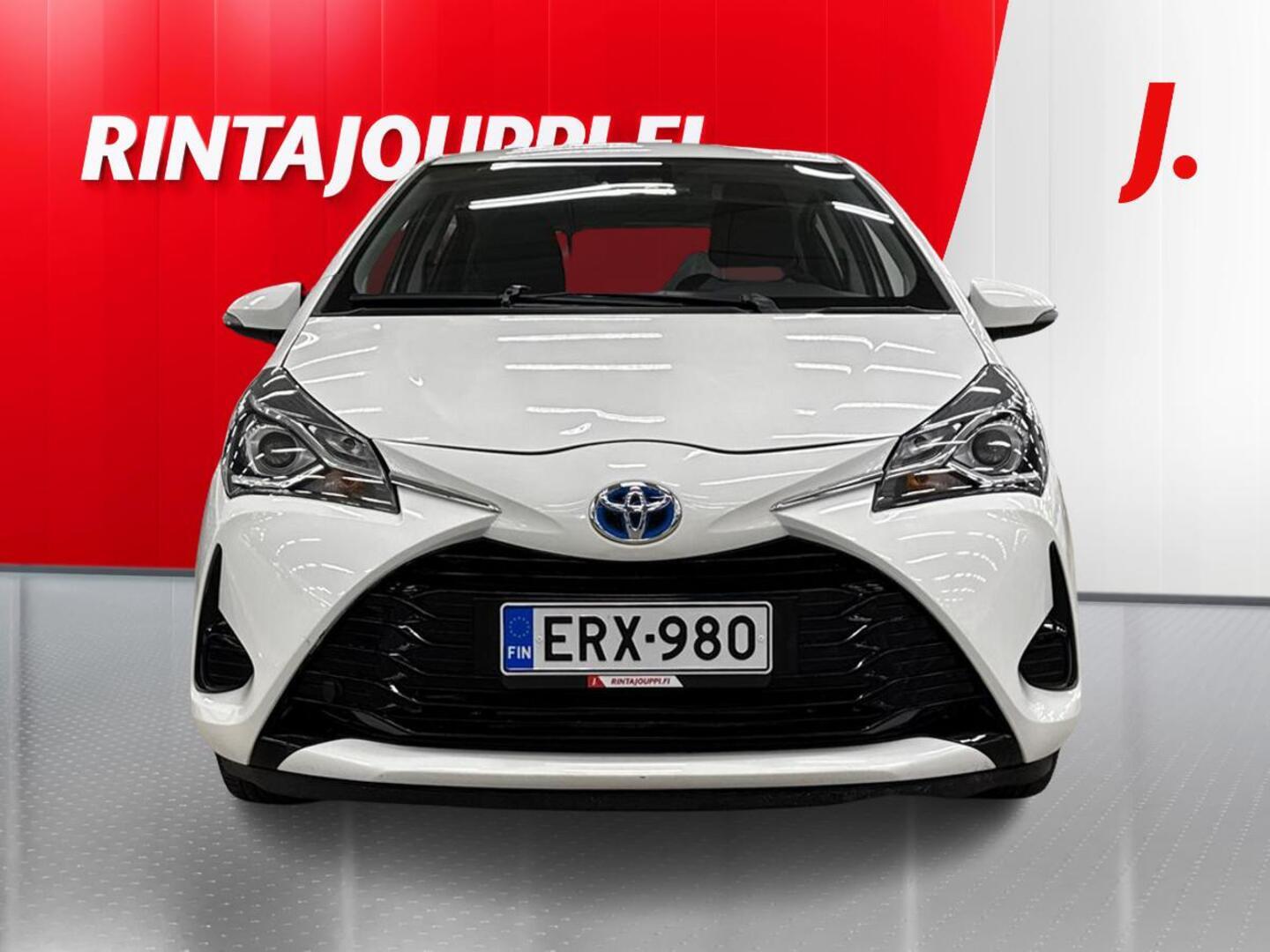 TOYOTA Yaris 2020