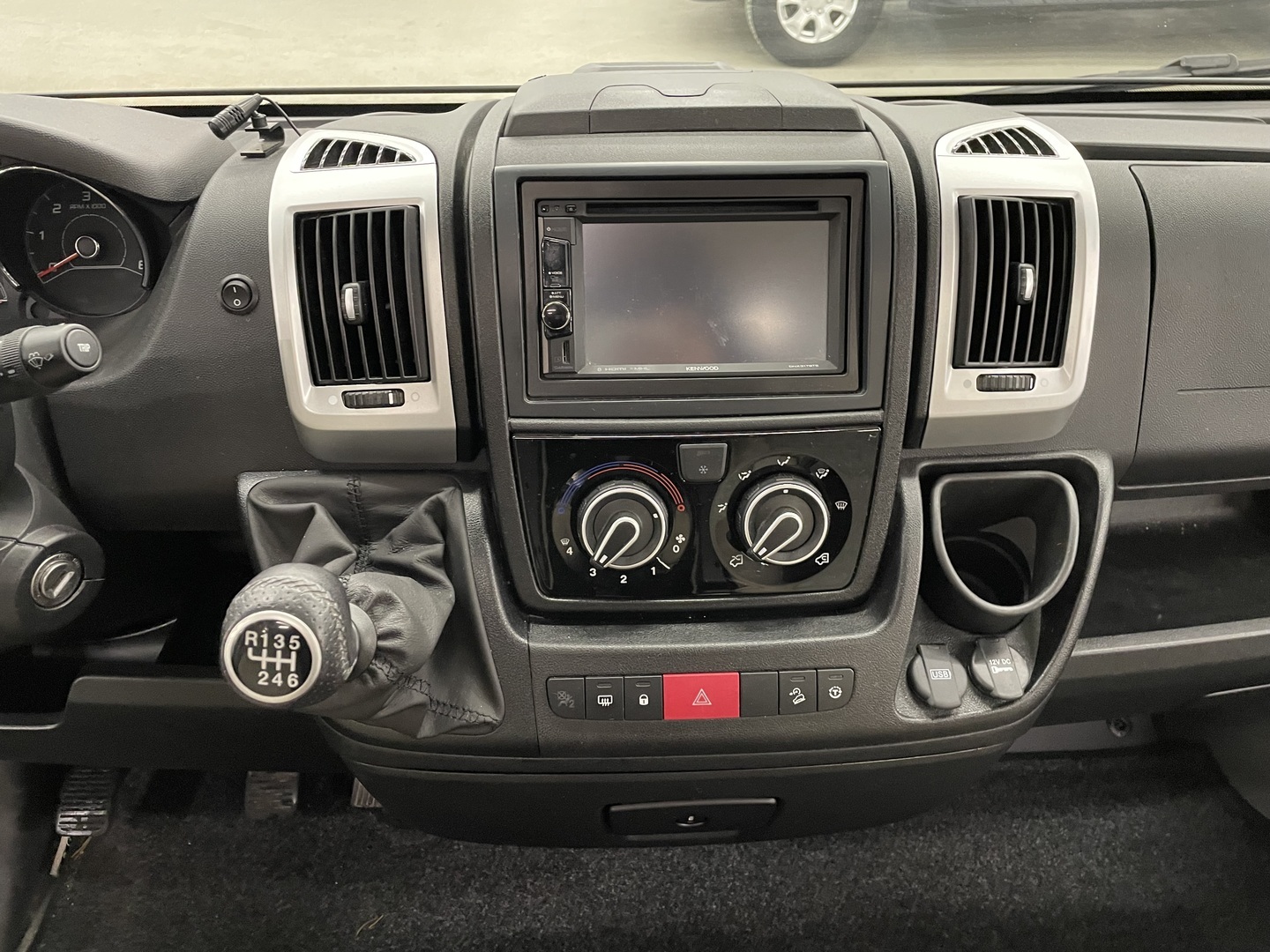 ADRIA Matrix Supreme 670 SL 2021