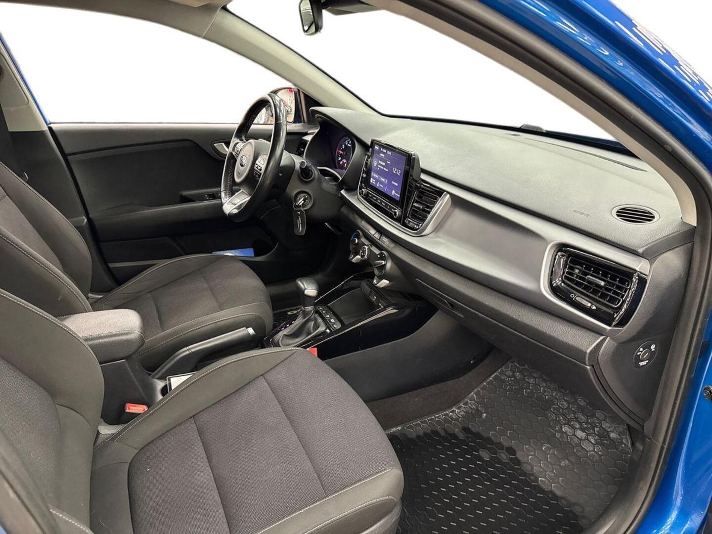 KIA Rio 2021