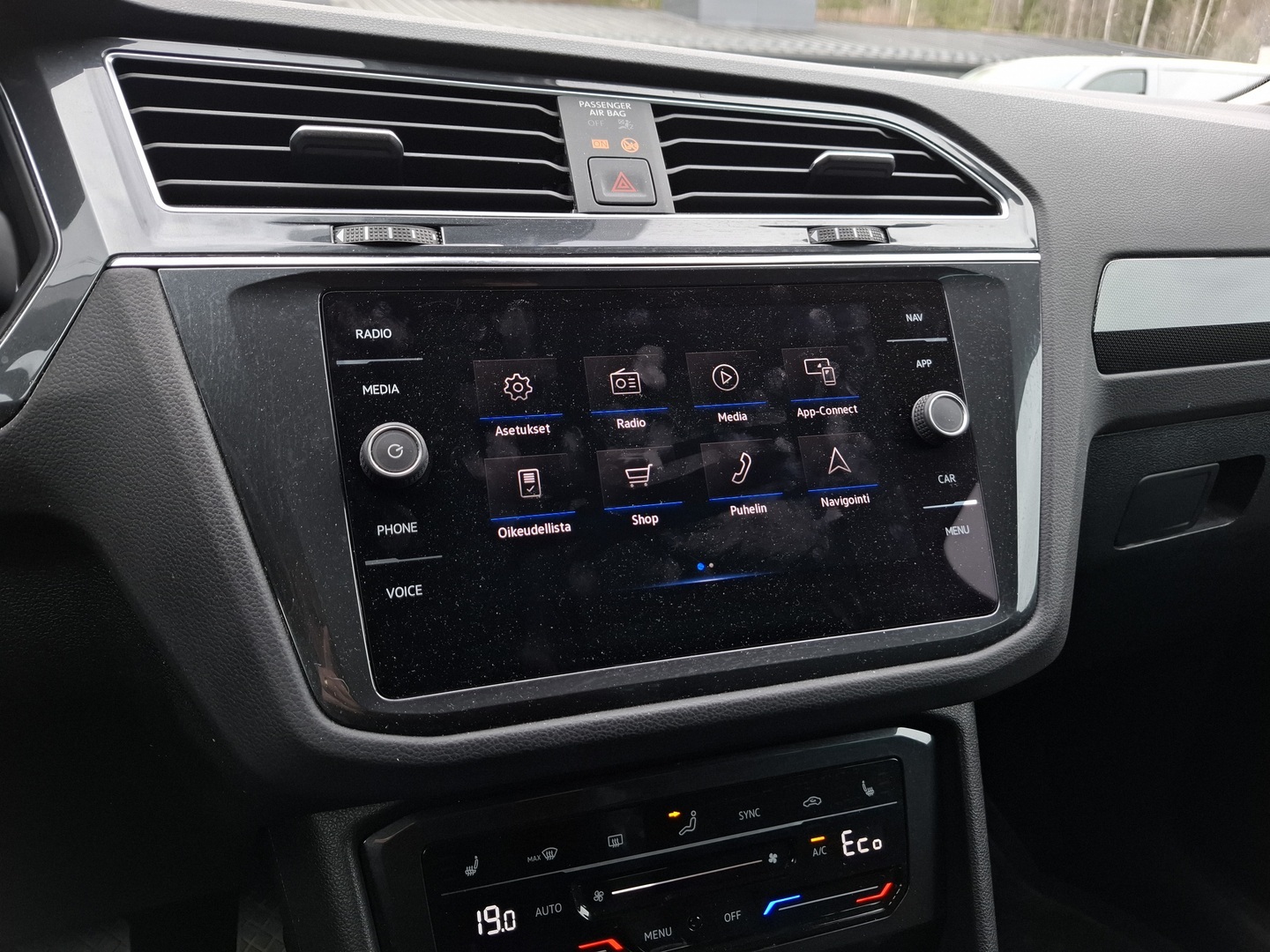 VOLKSWAGEN Tiguan 2021