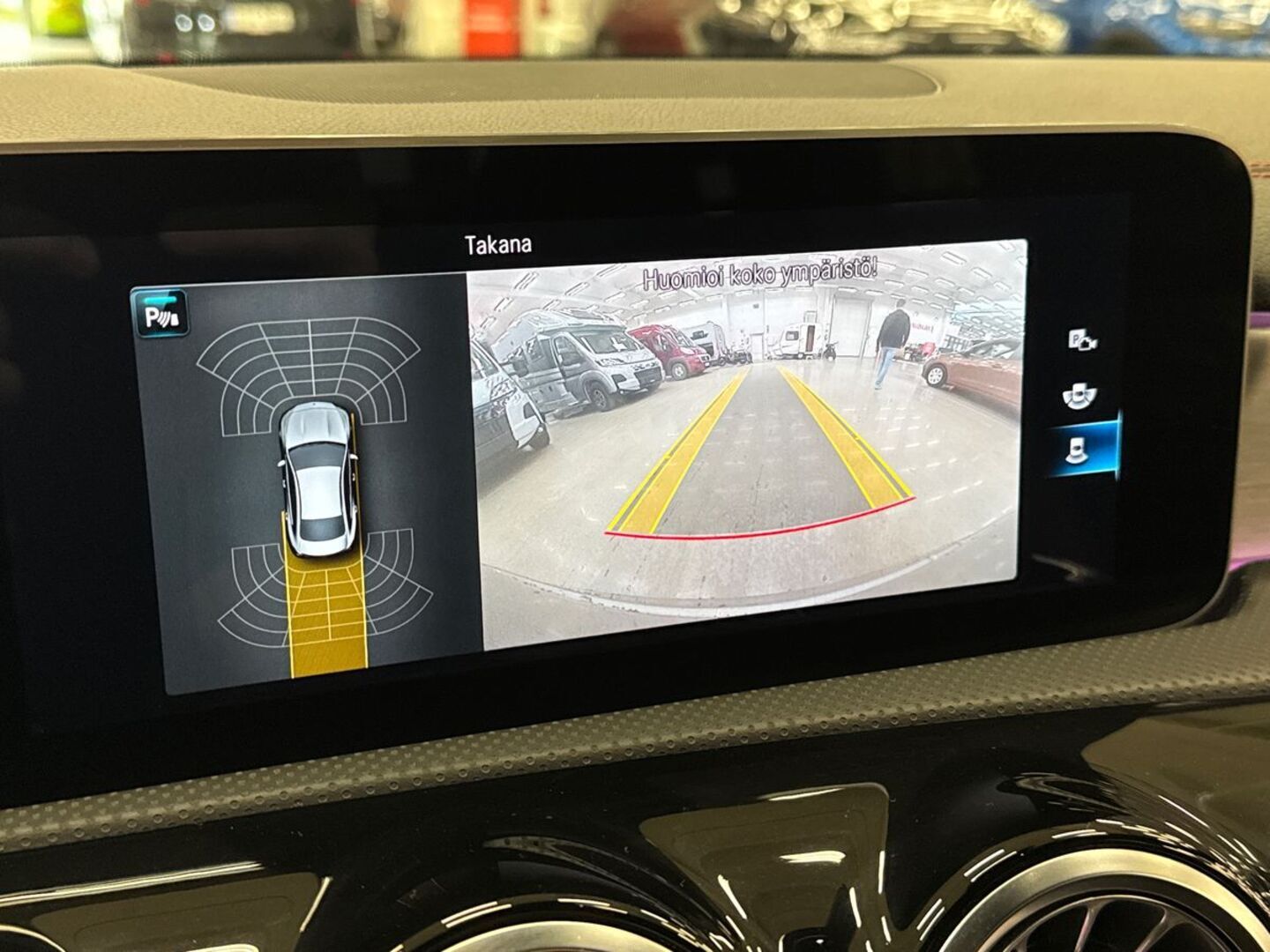 MERCEDES-BENZ CLA 2020