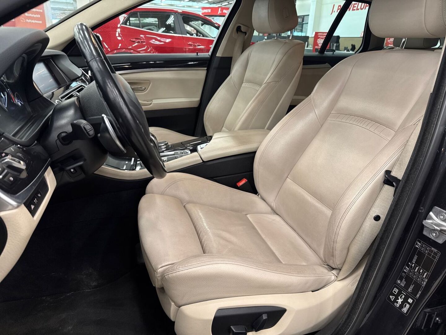 BMW 530 2015
