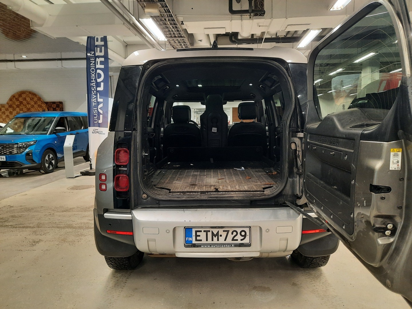 LAND ROVER Defender 2021