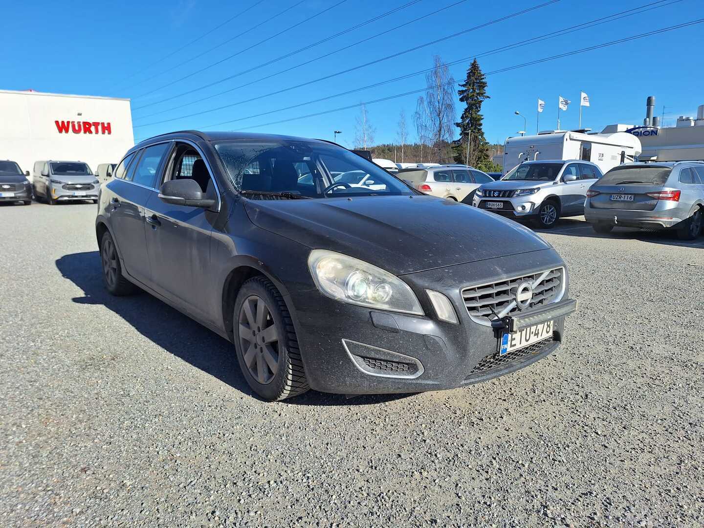 VOLVO V60 2010