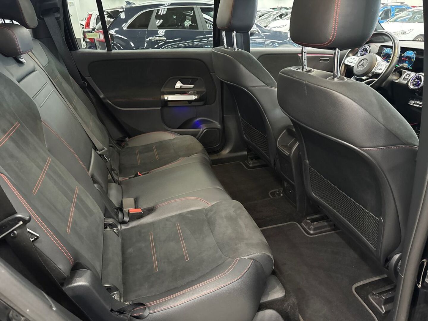 MERCEDES-BENZ EQB 18
