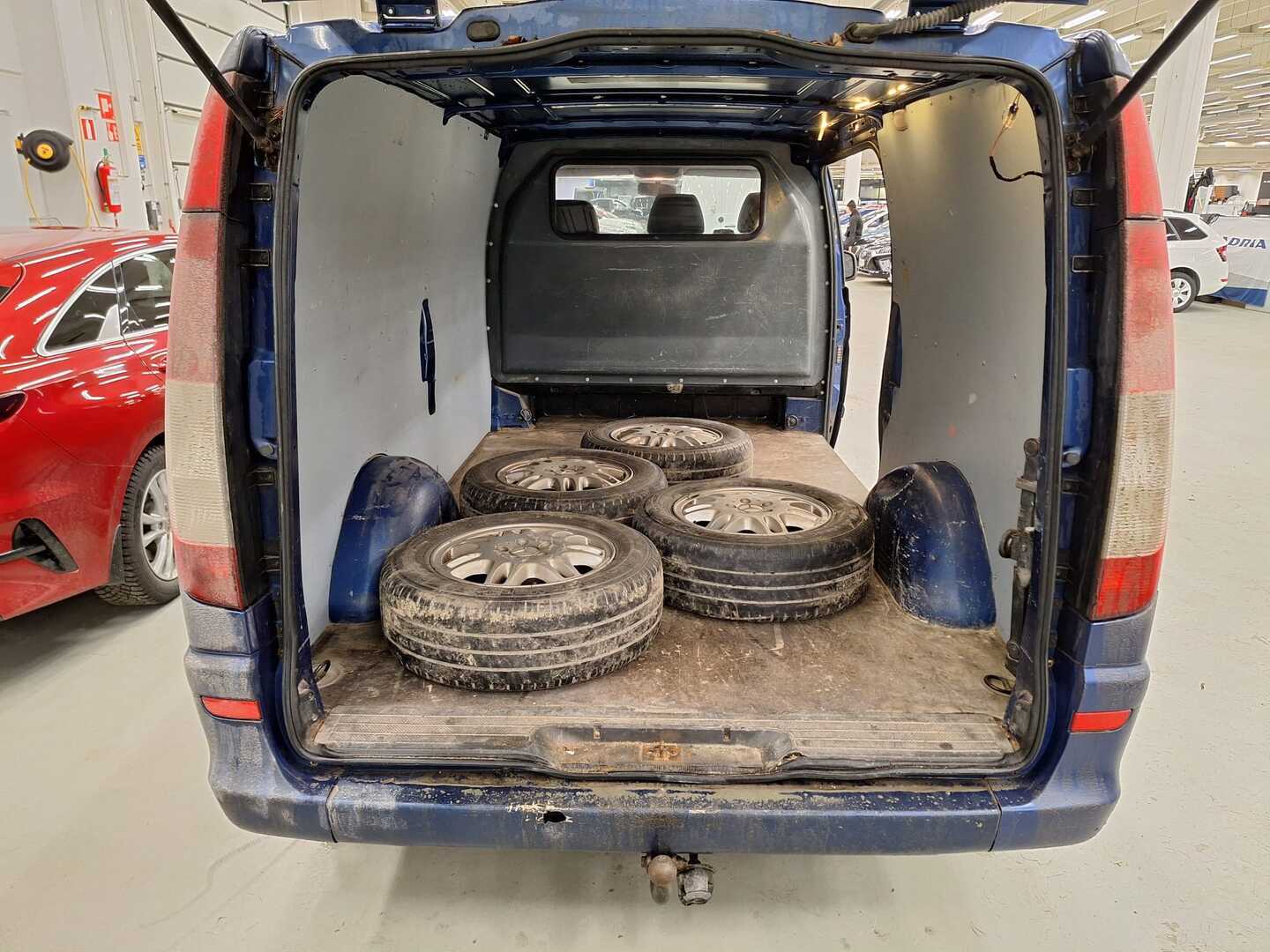 MERCEDES-BENZ Vito 2011