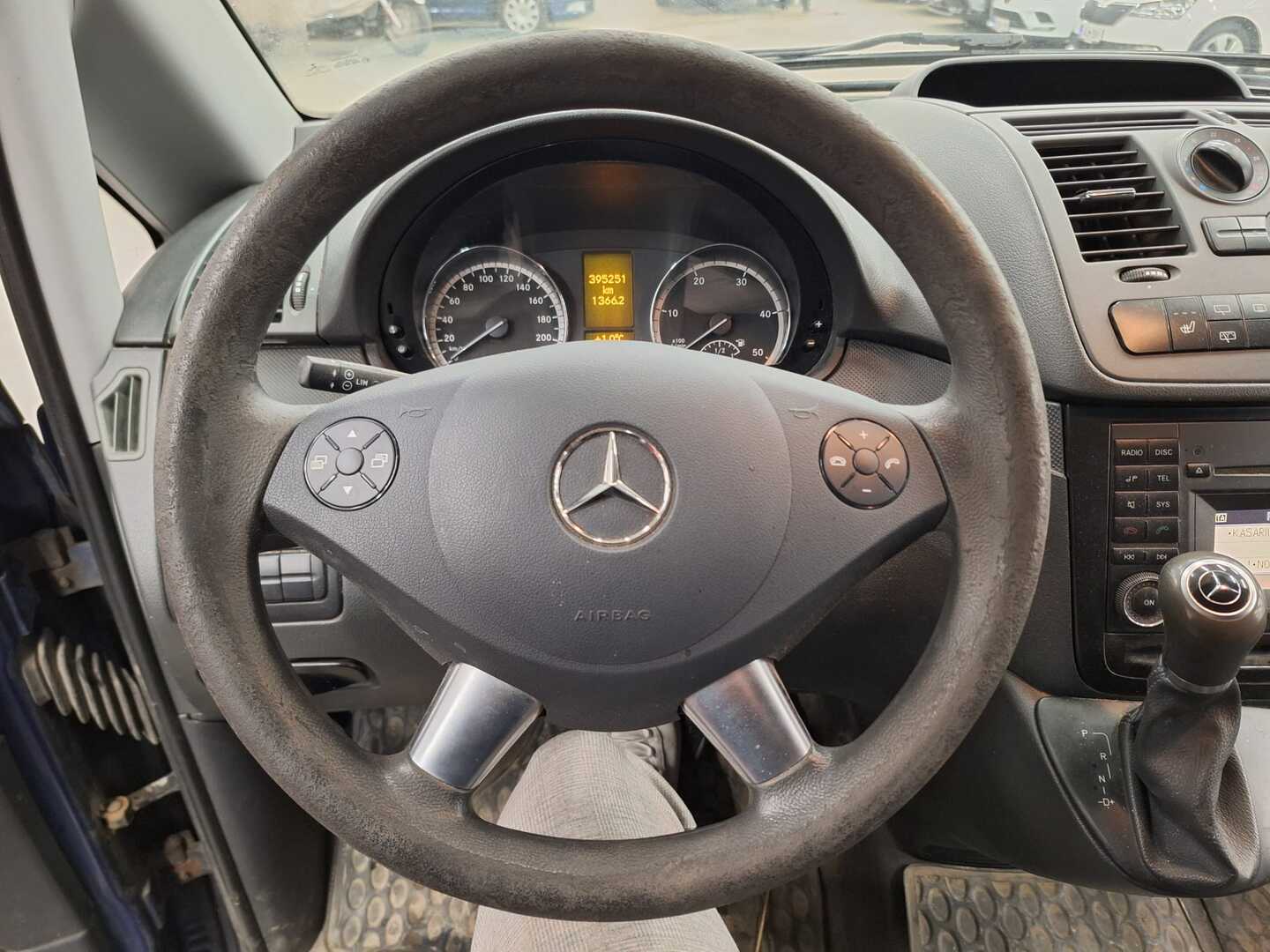 MERCEDES-BENZ Vito 2011