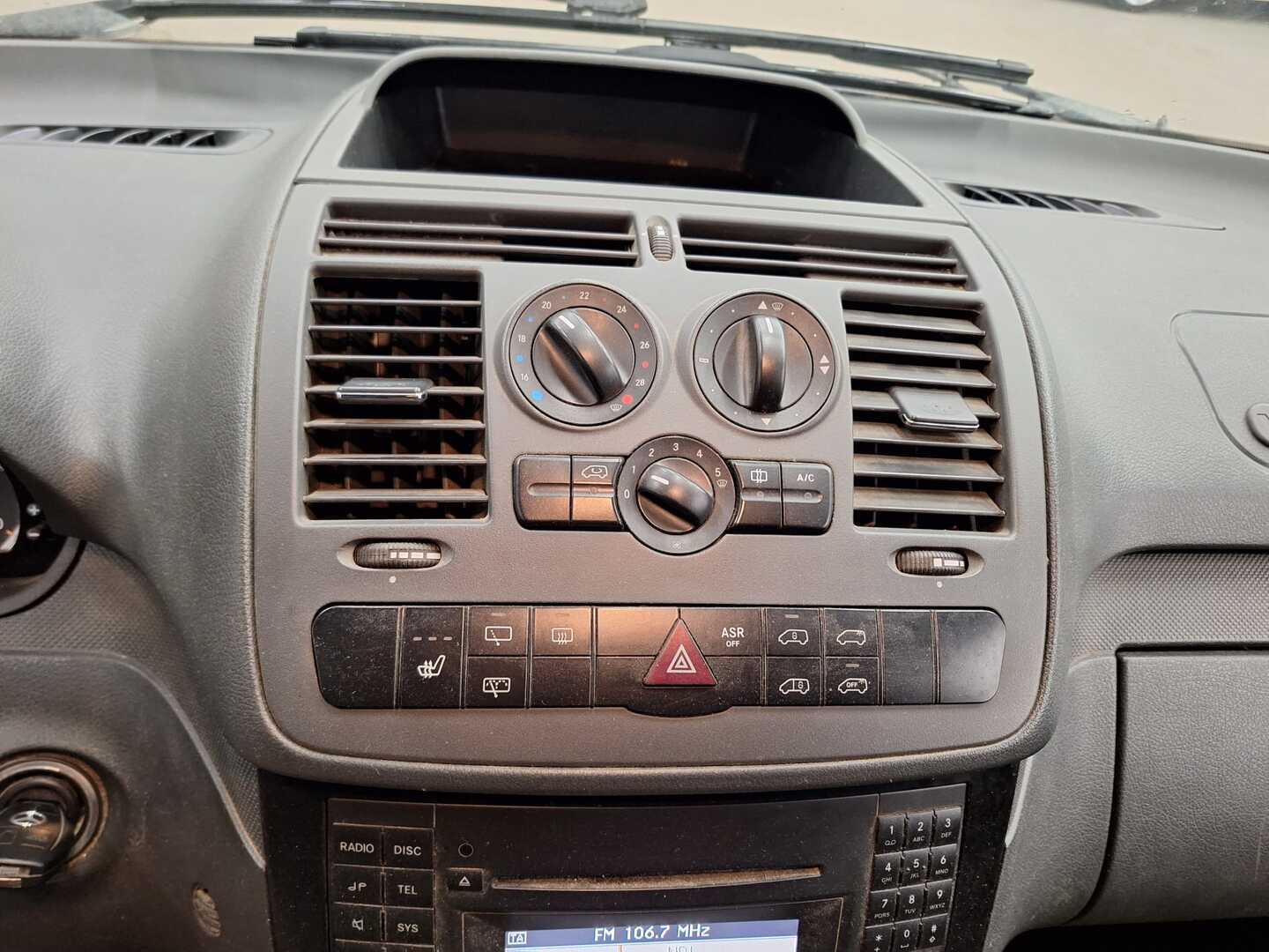 MERCEDES-BENZ Vito 2011