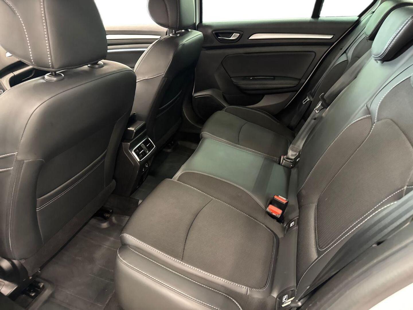 RENAULT Megane 2021