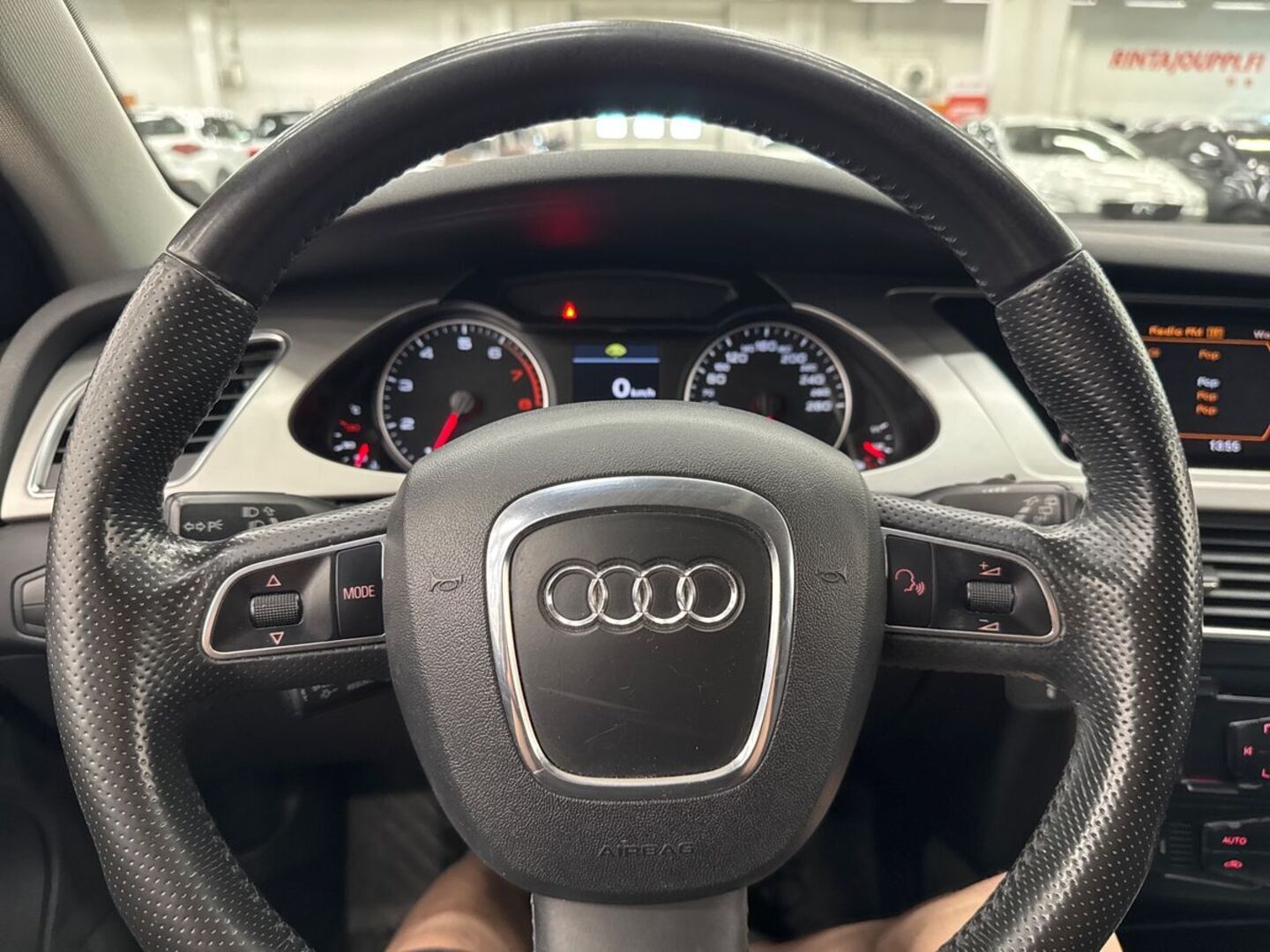 AUDI A4 2010