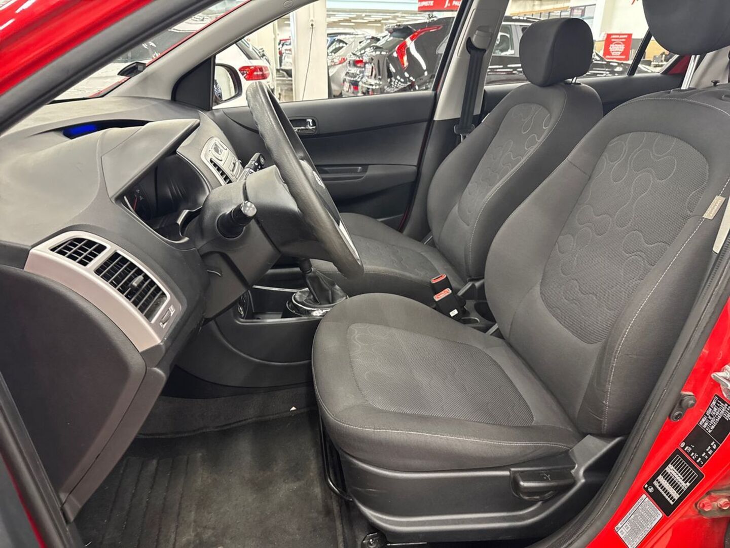HYUNDAI i20 2011