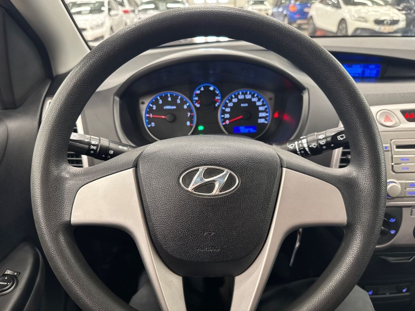 HYUNDAI i20 2011