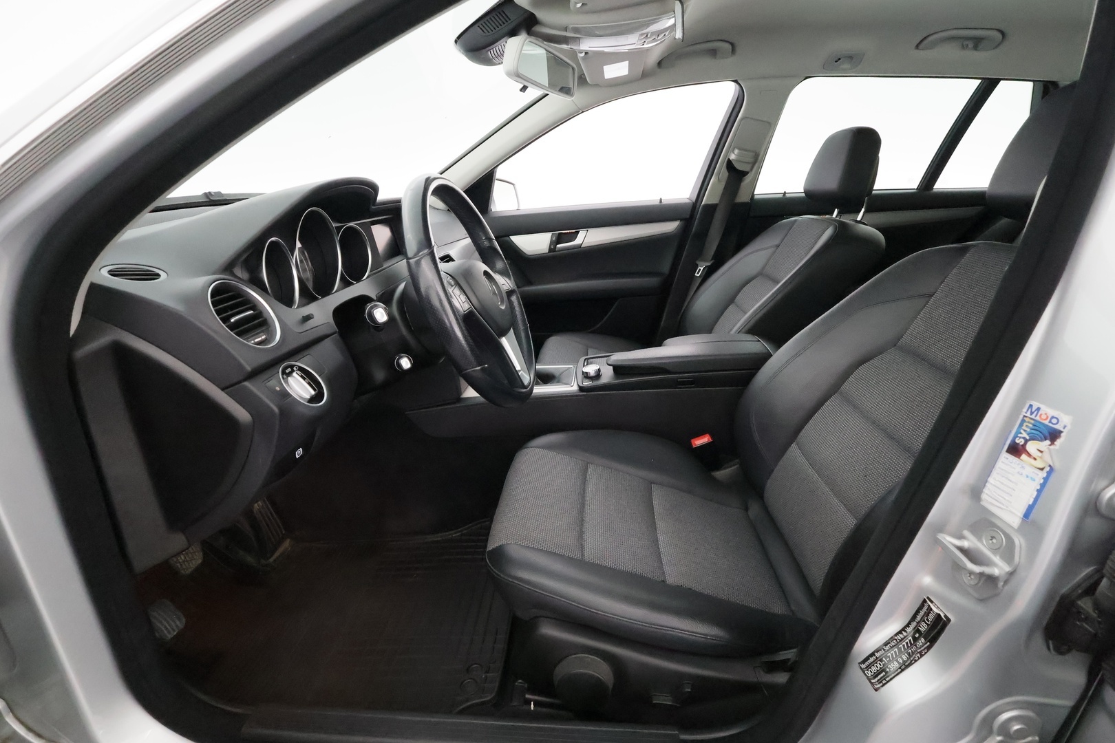 MERCEDES-BENZ C 2012