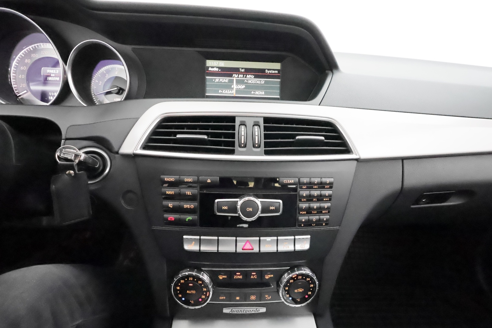 MERCEDES-BENZ C 2012