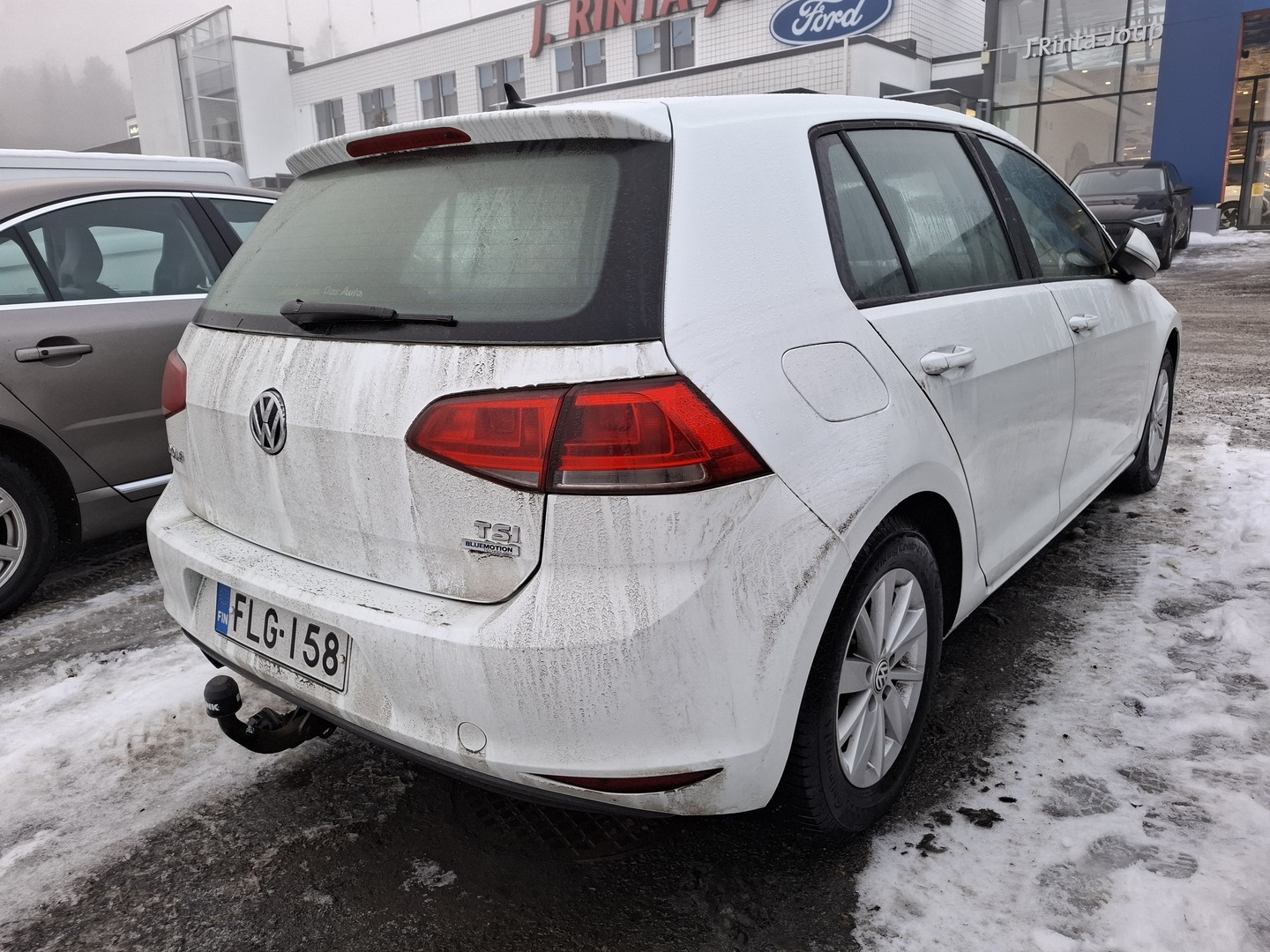VOLKSWAGEN Golf 2013