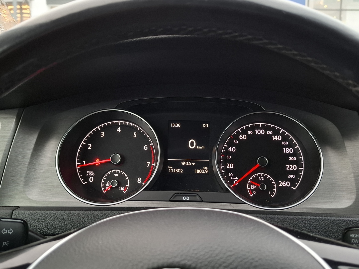 VOLKSWAGEN Golf 2013