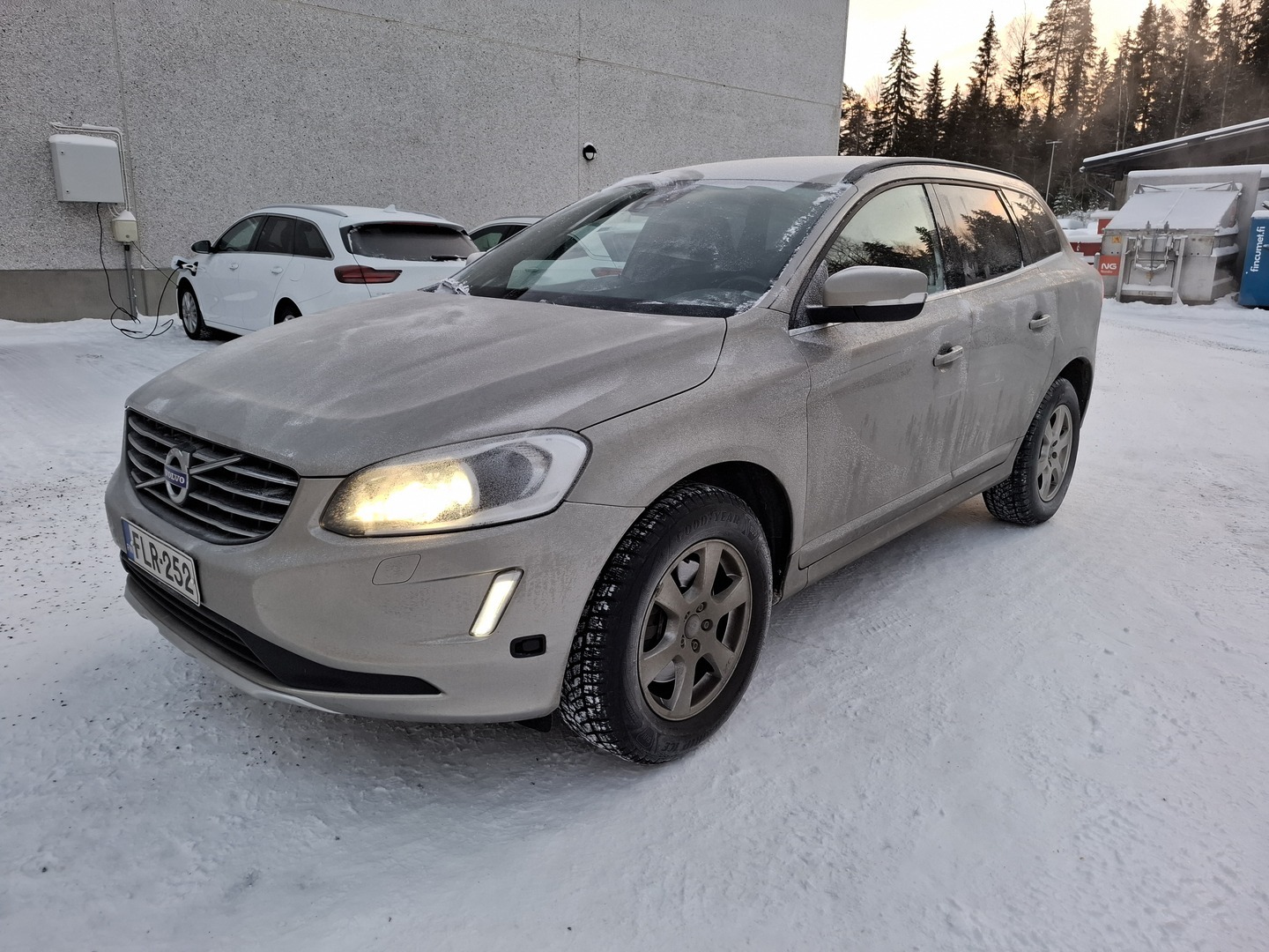 VOLVO XC60 2015