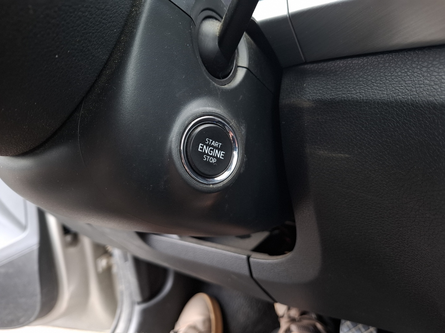 SKODA Fabia 2015