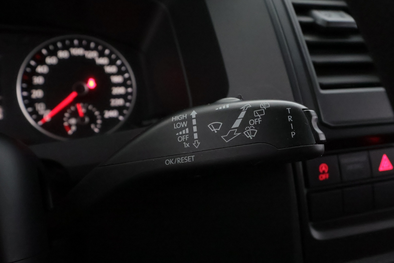 VOLKSWAGEN Transporter 2015